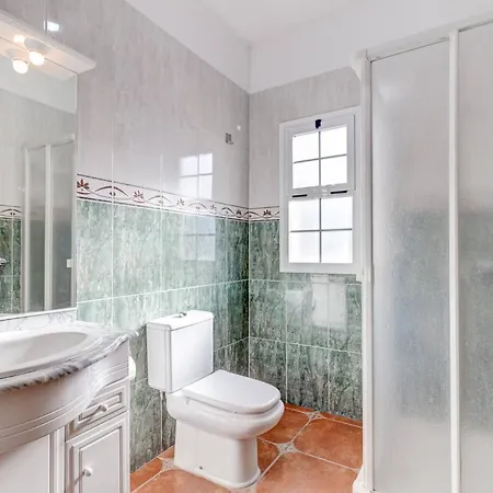 Beautiful Arianny House With Pool Apartman Arona