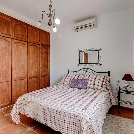 Beautiful Arianny House With Pool Apartman *